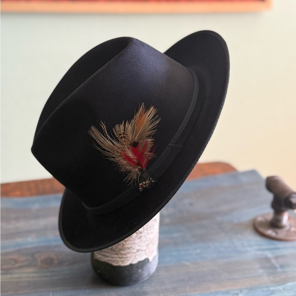 Vintage Dobbs Golden Coach Men’s Fedora 7 1/8  NWT